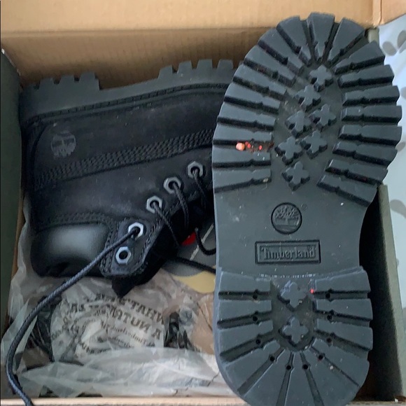 Timberlands - Picture 2 of 3